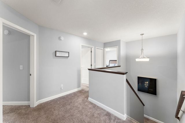 5663 Fair Haven Trail, Woodbury, MN 55129