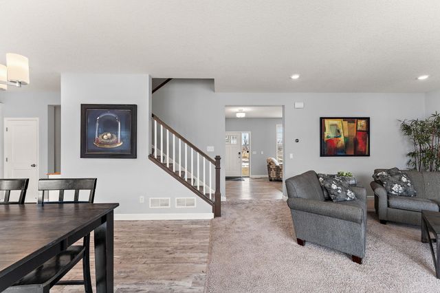 5663 Fair Haven Trail, Woodbury, MN 55129