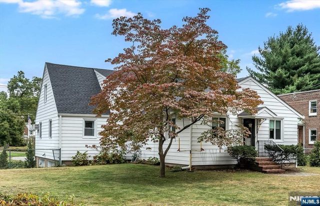 354 Plaza Road, Fair Lawn, NJ 07410