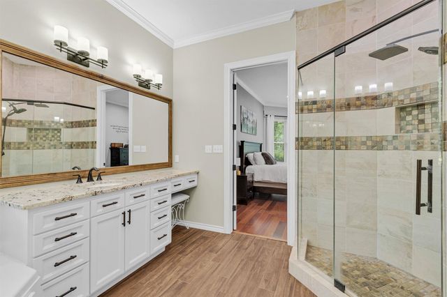 9726 Crestwater Circle, Magnolia, TX 77354