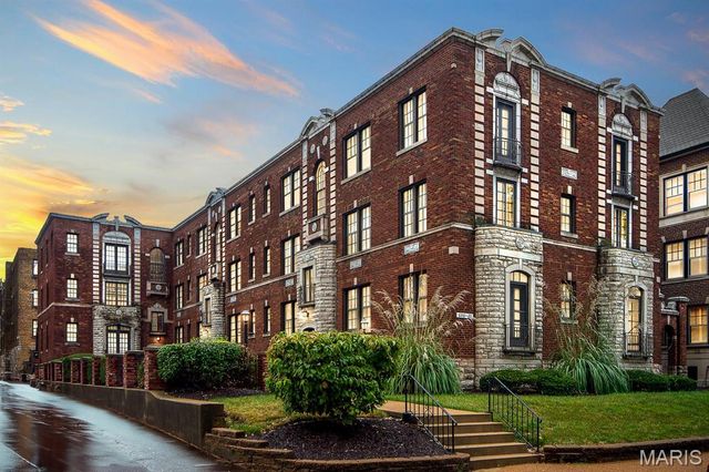 6216 Northwood Avenue 2, St Louis, MO 63105