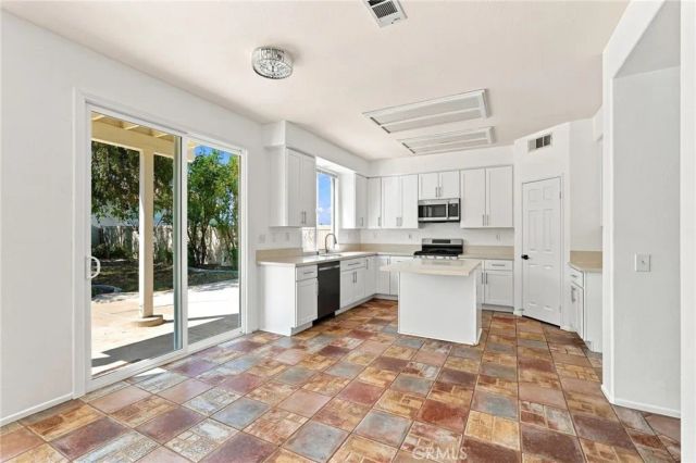 4128 Crooked Stick, Corona, CA 92883