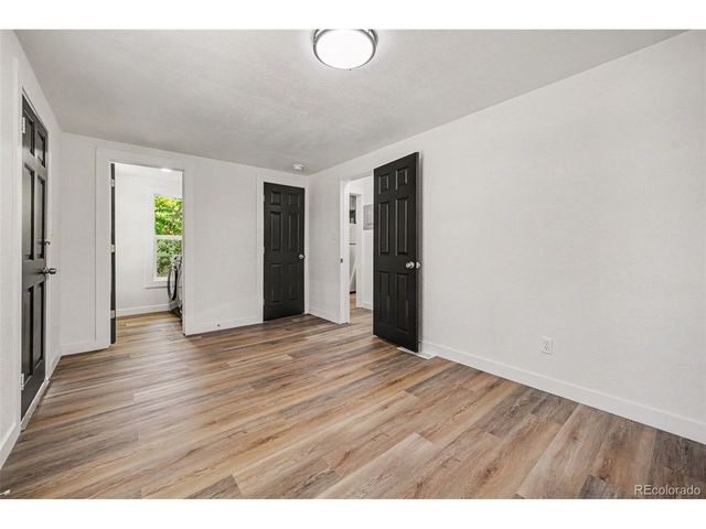 1926 Hanover St, Aurora, CO 80010