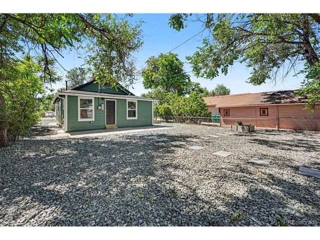 1926 Hanover St, Aurora, CO 80010