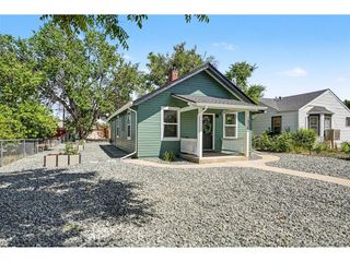 1926 Hanover St, Aurora, CO 80010