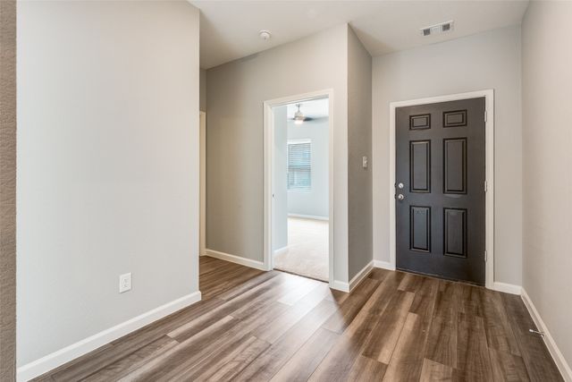 7 Winship Drive, Edgecliff Village, TX 76134