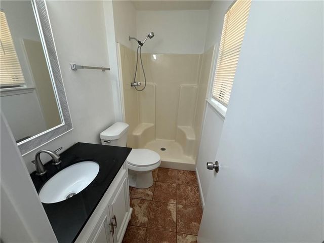 108 Hilltop Circle, Stockbridge, GA 30281