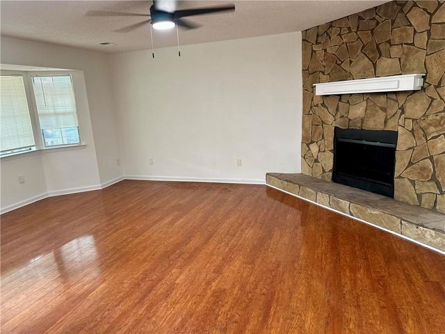 108 Hilltop Circle, Stockbridge, GA 30281