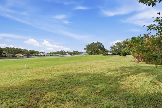 13956 LAKE POINT DRIVE, Clearwater, FL 33762