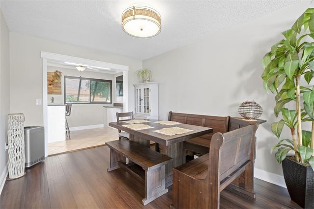 13956 LAKE POINT DRIVE, Clearwater, FL 33762