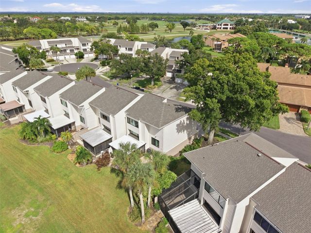 13956 LAKE POINT DRIVE, Clearwater, FL 33762