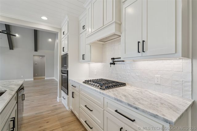 11248 S 220th East Avenue, Broken Arrow, OK 74014