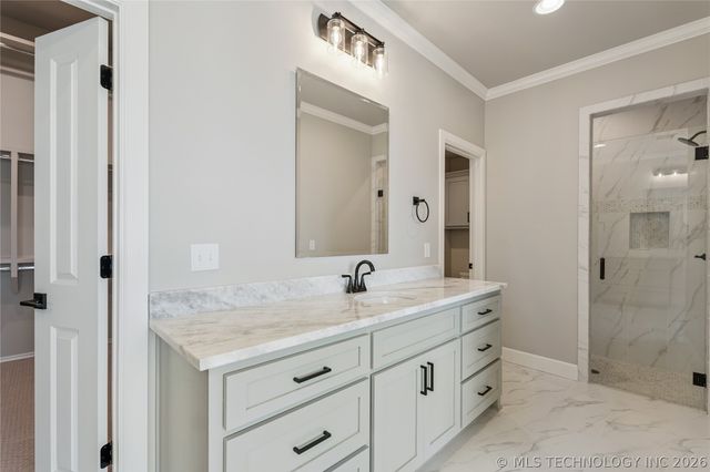 11248 S 220th East Avenue, Broken Arrow, OK 74014