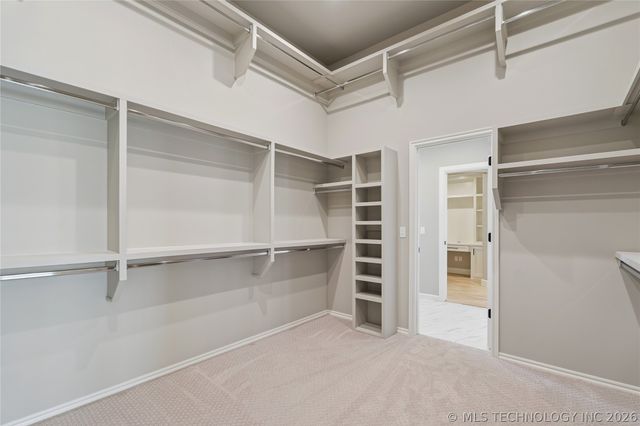 11248 S 220th East Avenue, Broken Arrow, OK 74014