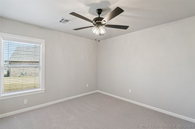 11248 S 220th East Avenue, Broken Arrow, OK 74014