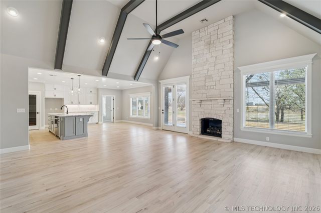 11248 S 220th East Avenue, Broken Arrow, OK 74014