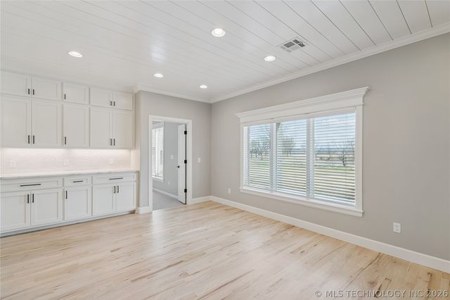 11248 S 220th East Avenue, Broken Arrow, OK 74014