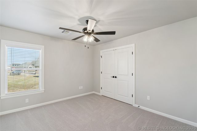 11248 S 220th East Avenue, Broken Arrow, OK 74014