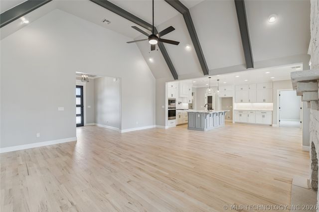 11248 S 220th East Avenue, Broken Arrow, OK 74014