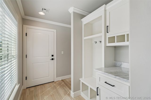 11248 S 220th East Avenue, Broken Arrow, OK 74014