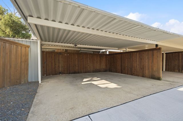 819 Binbrook Drive, Mesquite, TX 75149