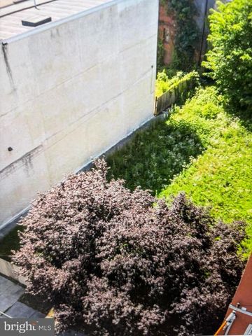 4022-26 W GIRARD AVE, Philadelphia, PA 19104