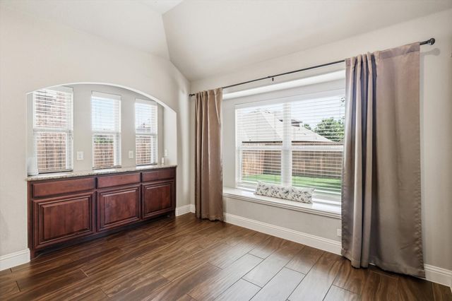 4204 Cobblestone Circle, Mansfield, TX 76063