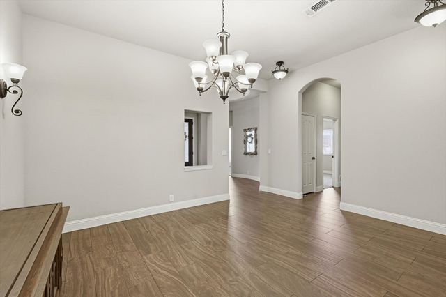 4204 Cobblestone Circle, Mansfield, TX 76063