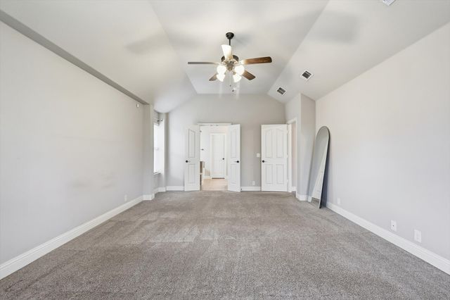 4204 Cobblestone Circle, Mansfield, TX 76063