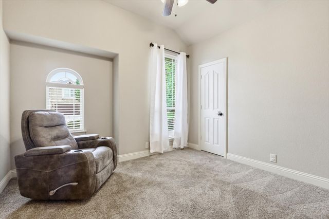 4204 Cobblestone Circle, Mansfield, TX 76063