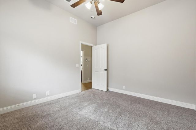 4204 Cobblestone Circle, Mansfield, TX 76063