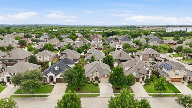 4204 Cobblestone Circle, Mansfield, TX 76063