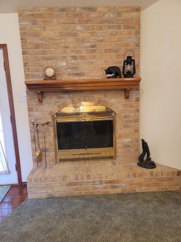 1441 N Gloucester Pt, Kerrville, TX 78028