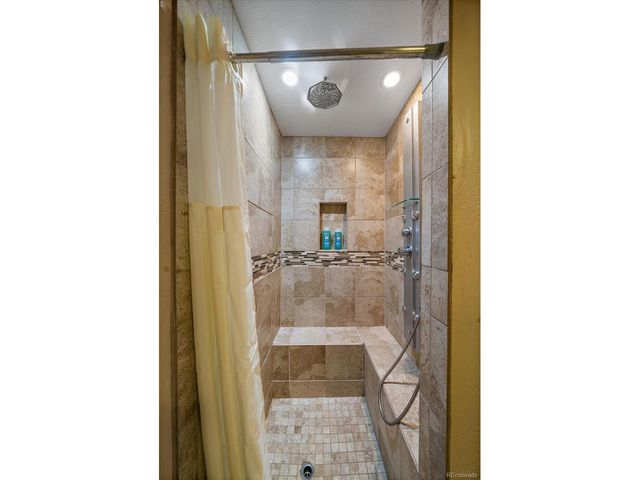 1181 E Costilla Ave, Littleton, CO 80122