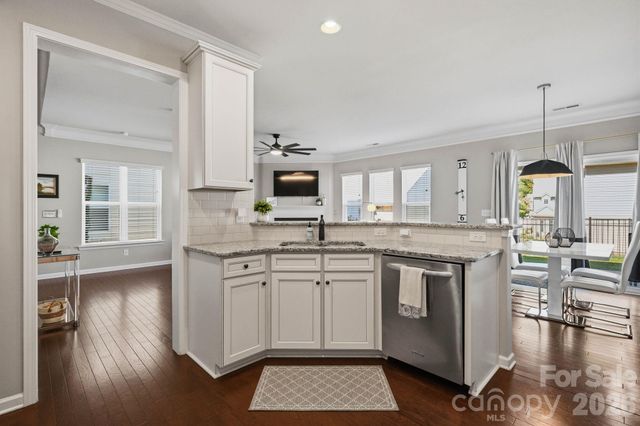1827 Royal Gorge Avenue, Charlotte, NC 28210