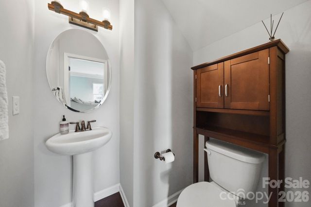 1827 Royal Gorge Avenue, Charlotte, NC 28210