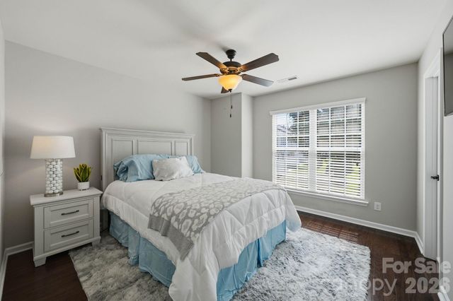 1827 Royal Gorge Avenue, Charlotte, NC 28210