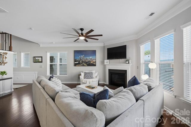 1827 Royal Gorge Avenue, Charlotte, NC 28210