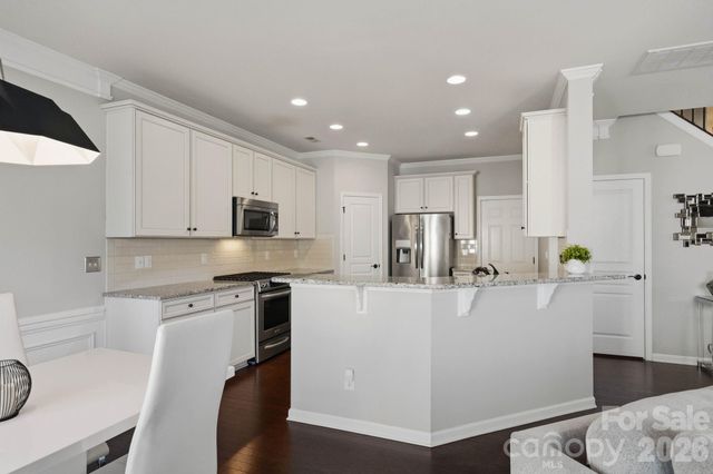 1827 Royal Gorge Avenue, Charlotte, NC 28210