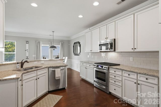 1827 Royal Gorge Avenue, Charlotte, NC 28210