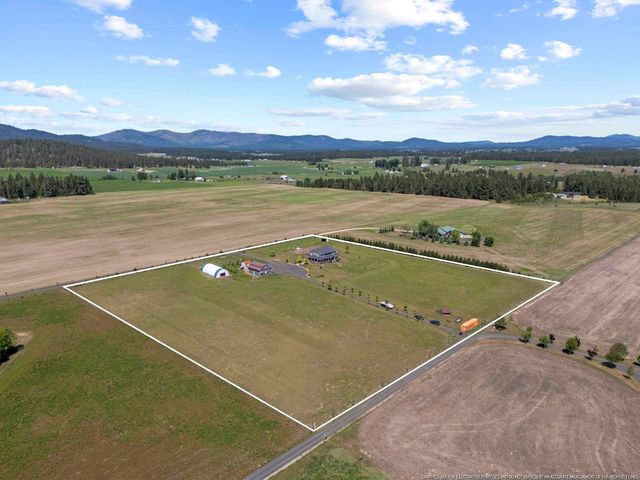 6730 W Cross Cut Rd, Deer Park, WA 99006