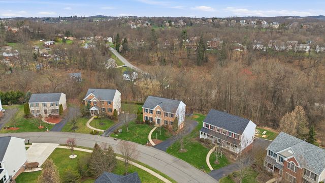 132 Cherrydale COURT, Ohio Twp, PA 15237