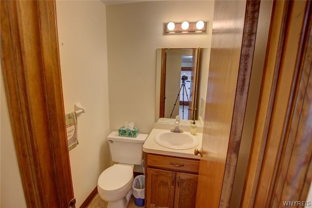 277 Wimbledon Court, West Seneca, NY 14224