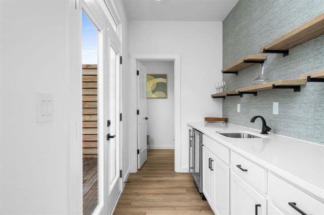 1042 Brookglynn Trace, Decatur, GA 30032