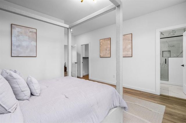 1042 Brookglynn Trace, Decatur, GA 30032