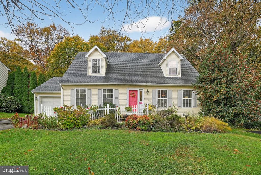 308 WELCOME AVE, West Grove, PA 19390