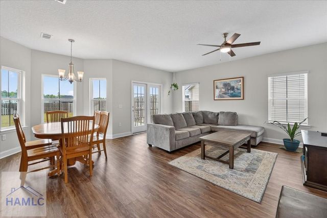 139 Centennial Court, Hinesville, GA 31313