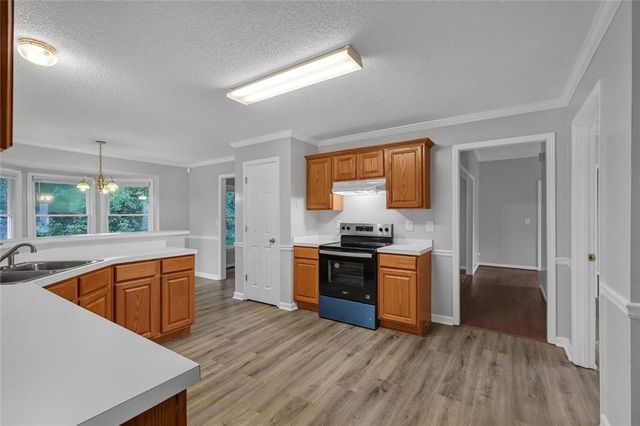 690 Wyndham Place Circle NW, Lawrenceville, GA 30044