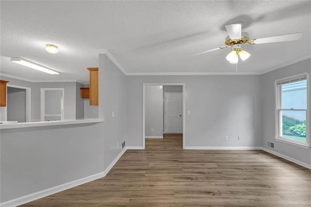 690 Wyndham Place Circle NW, Lawrenceville, GA 30044