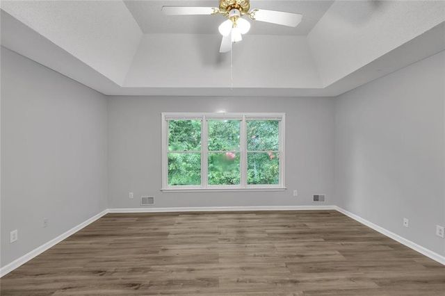 690 Wyndham Place Circle NW, Lawrenceville, GA 30044